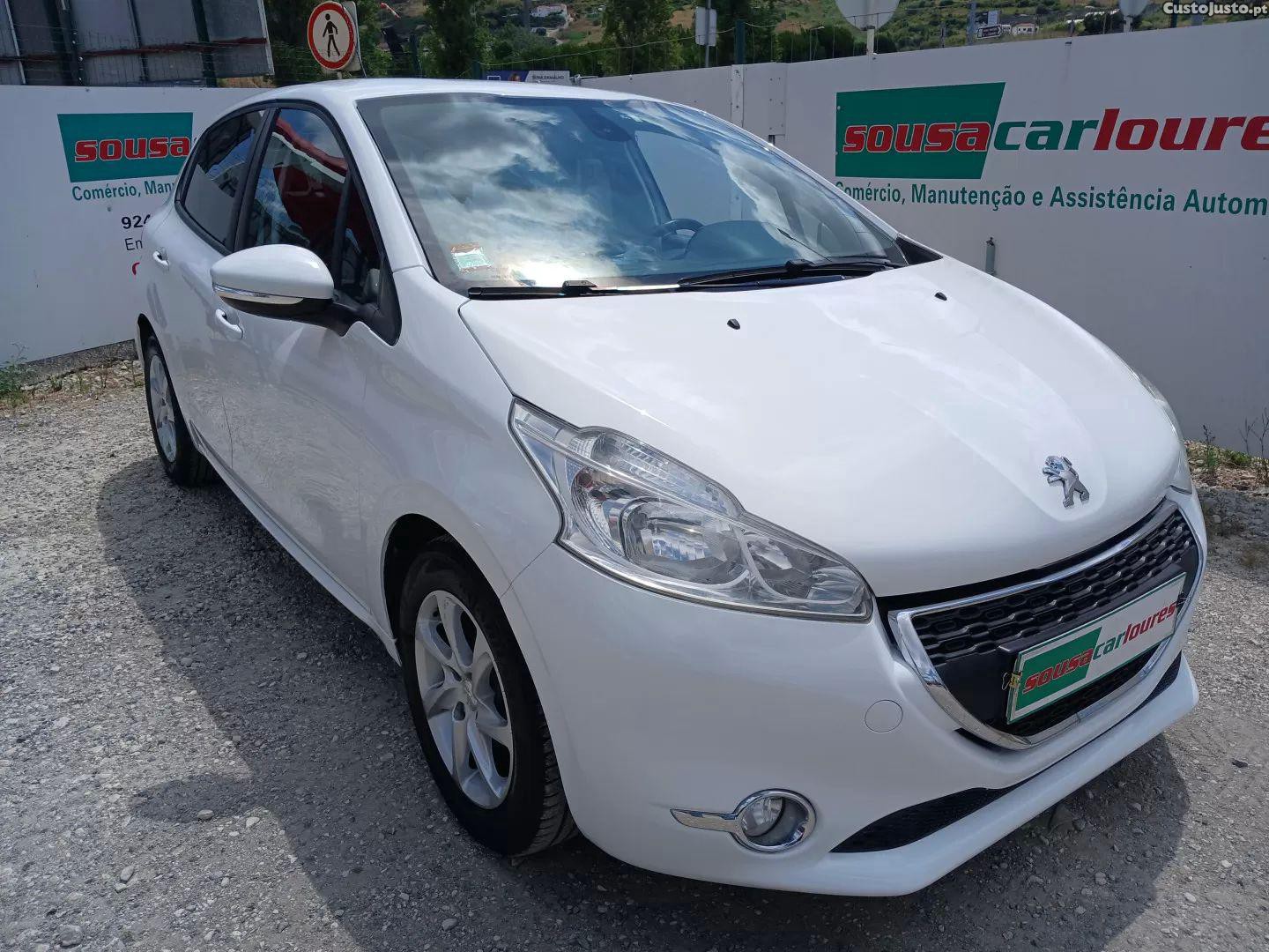 Peugeot 208 1.2 puretech active — fotografia 20