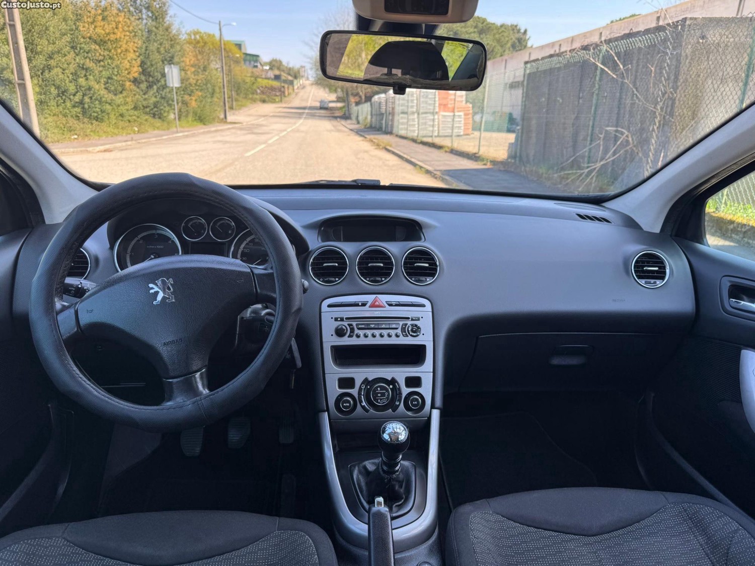 Peugeot 308 1.6 Hdi Estimada — fotografia 8