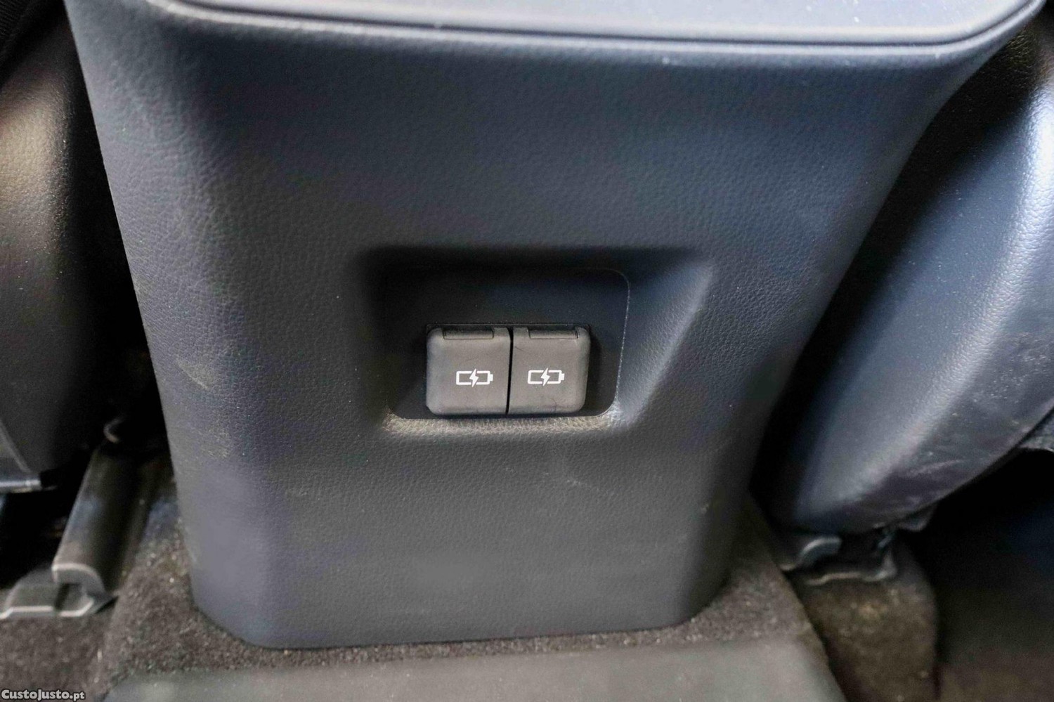 Toyota RAV4 2.5 HDF Plug-In Comfort — fotografia 2