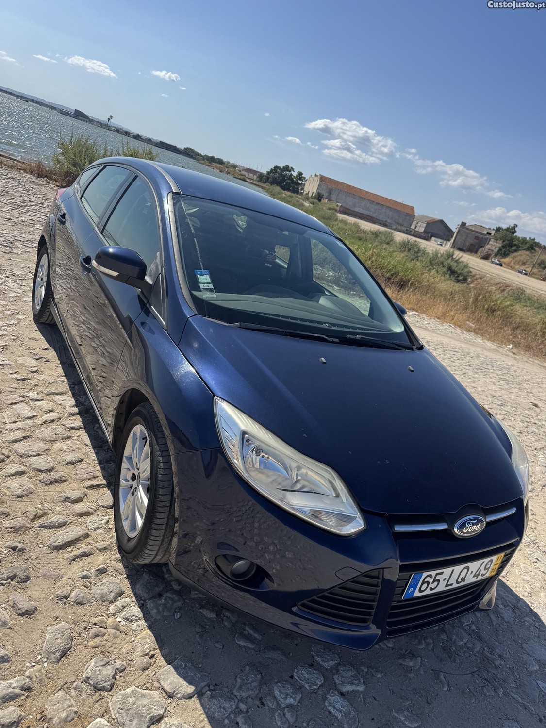 Ford Focus 1.6TDCi 115cv 150.000km e livro revisões — fotografia 8