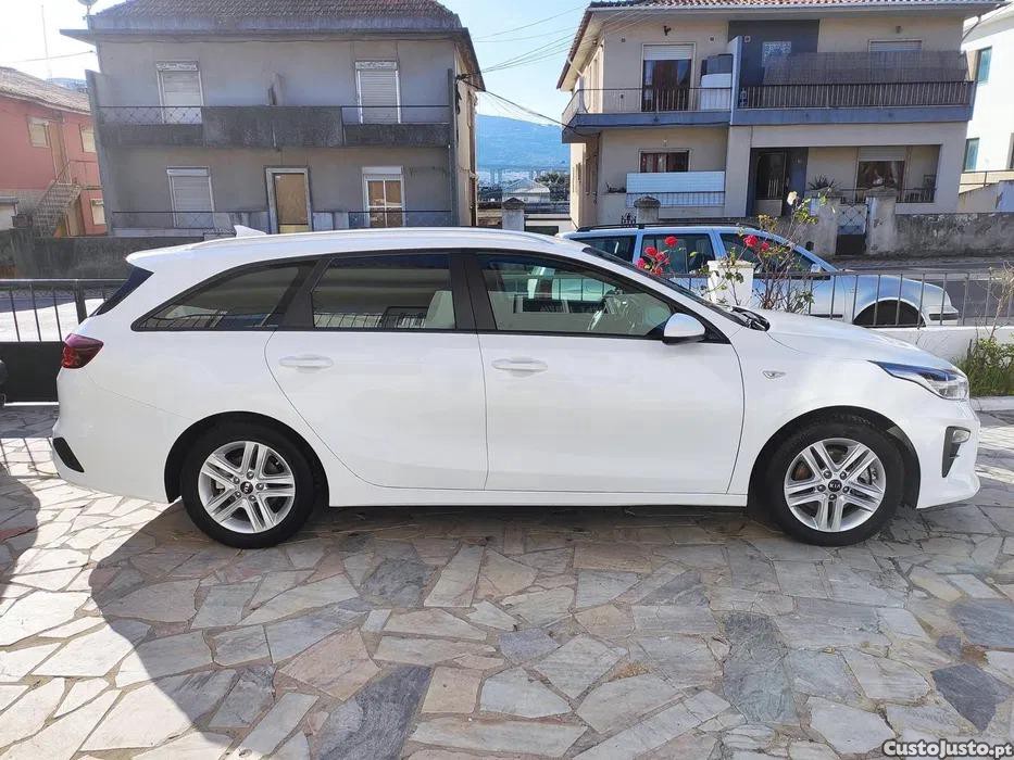 Kia Ceed SW — fotografia 6