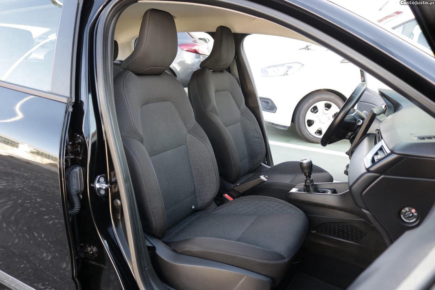 Renault Clio 1.5 Blue DCI Intens S/S — fotografia 45