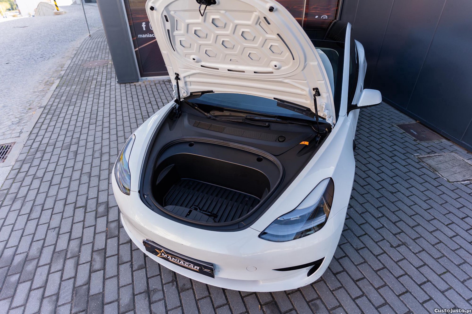 Tesla Model 3 Standard Range RWD — photo 5