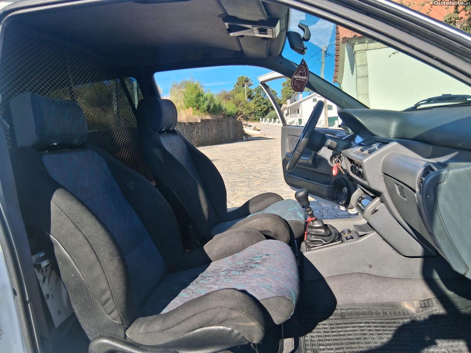 Renault Clio 1.9 d — photo 2