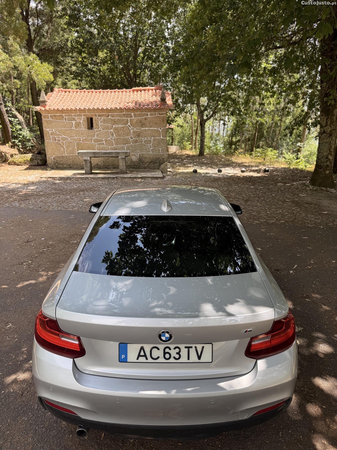 BMW 220 d CoupéPack M Auto — fotografia 5