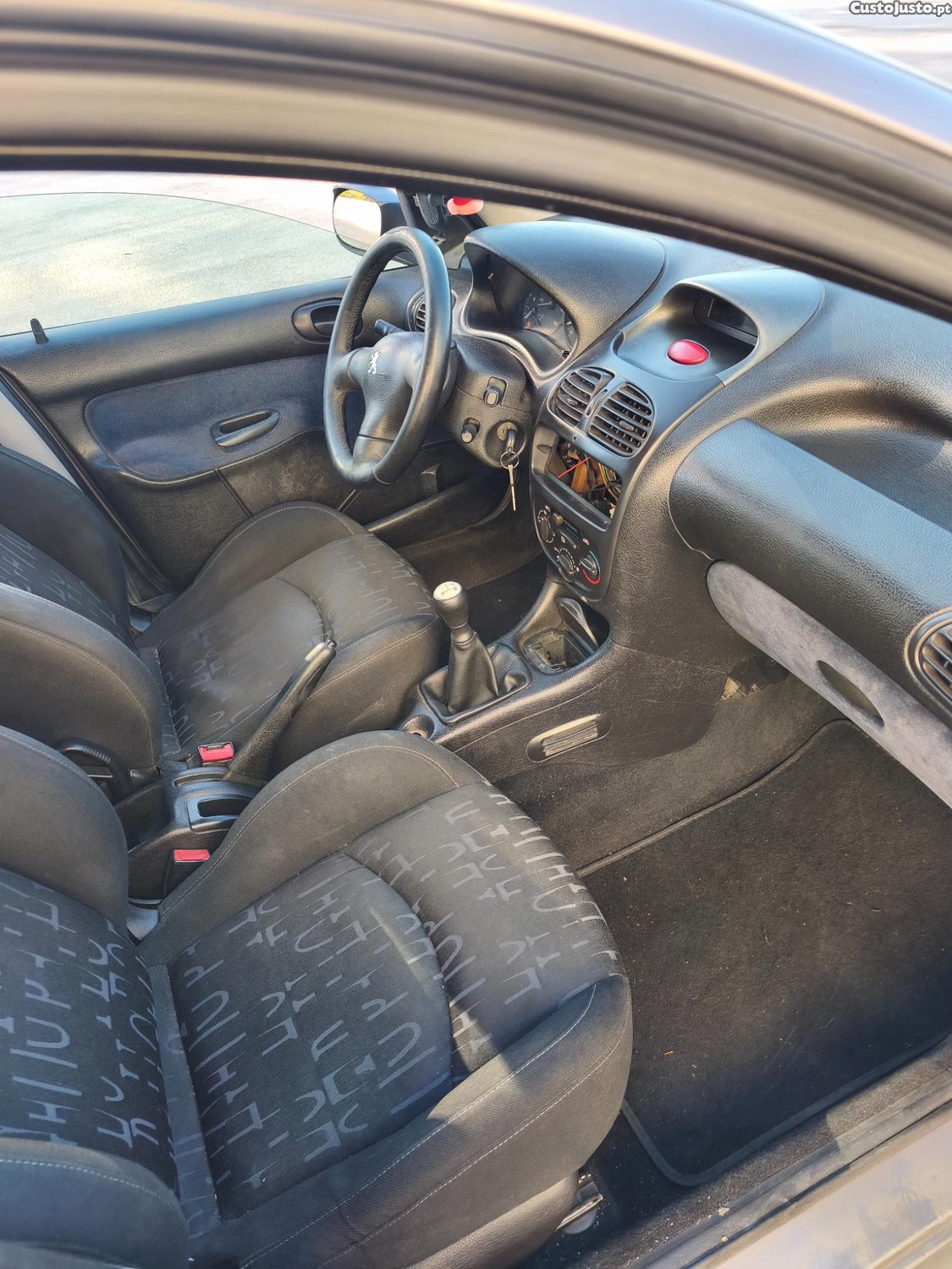 Peugeot 206 1.9d — photo 2