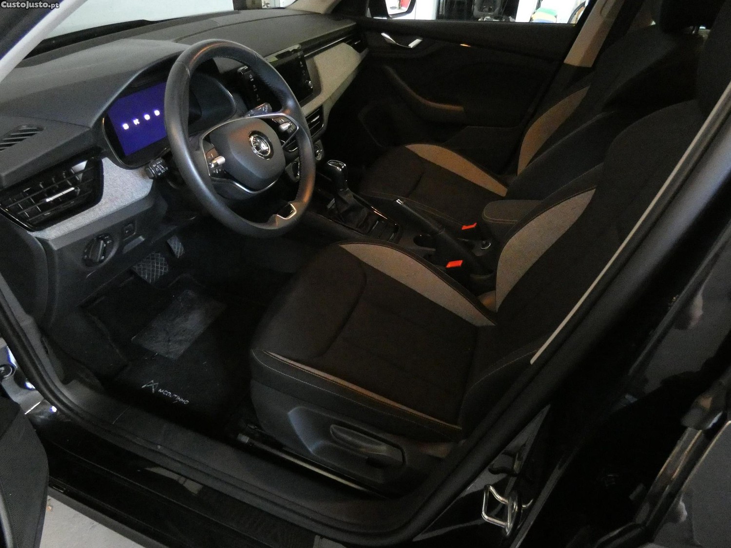 Skoda Kamiq 1.0 TSI Selection DSG — fotografia 8