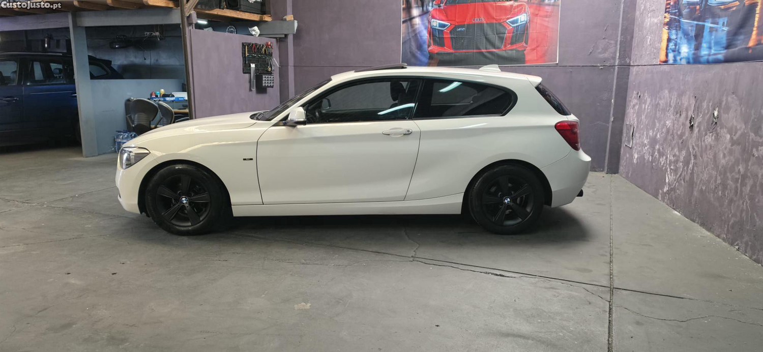 BMW 116 D Sport Line Nacional — fotografia 11