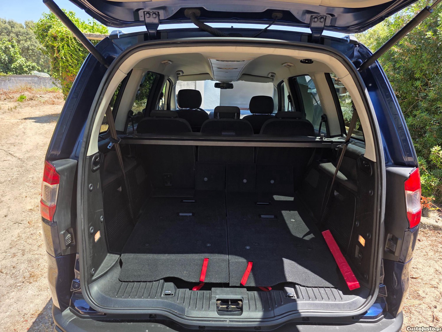 Ford Galaxy 2.0 TDCI — fotografia 3