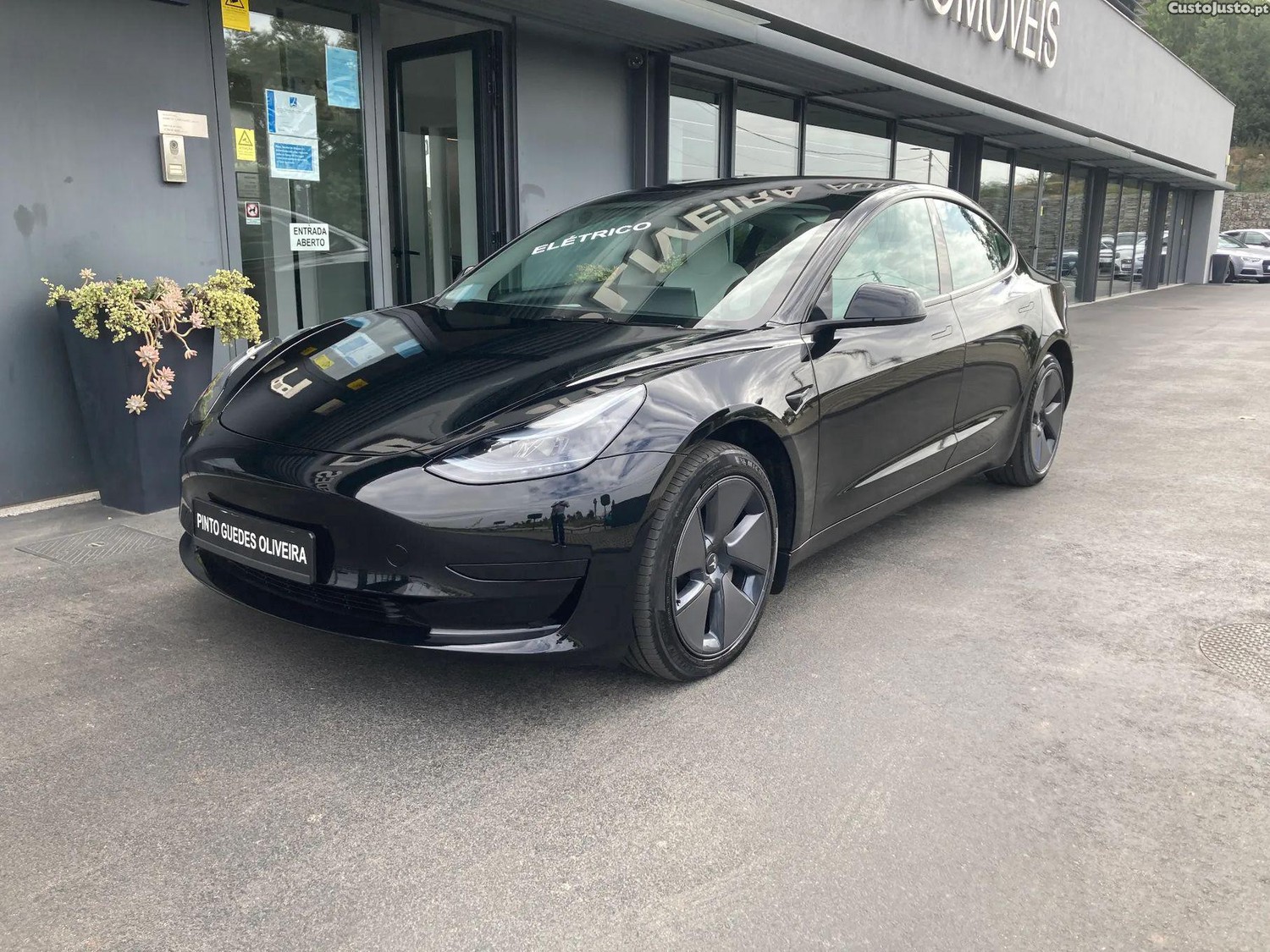 Tesla Model 3 RWD - 23