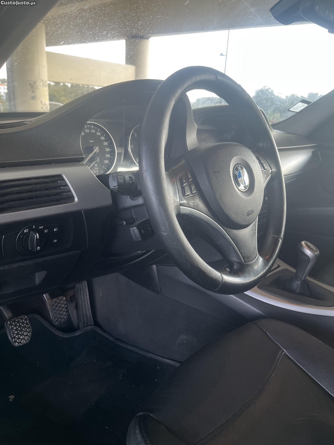 BMW 320 2.0 — photo 4