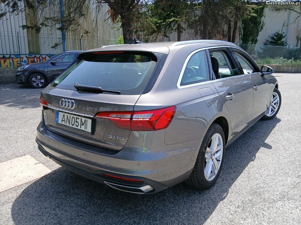 Audi A4 2.0TDI S TRONIC (AUTO) — fotografia 5