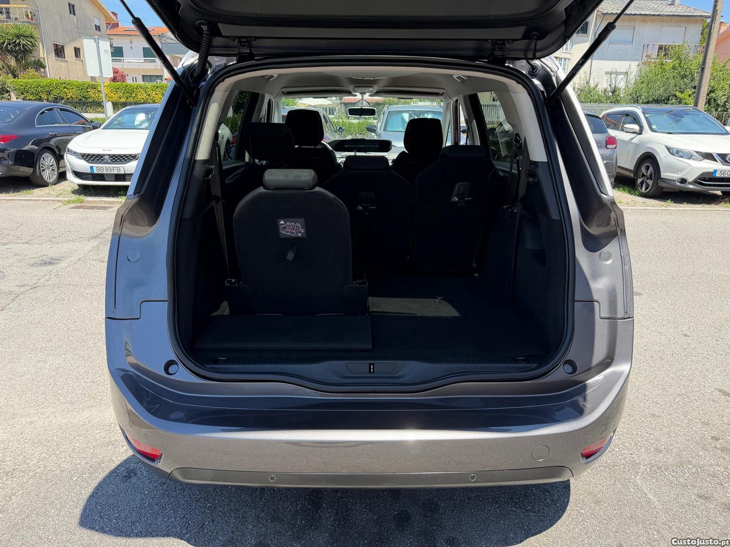 Citroën C4 Spacetourer 1.5 BlueHDi Shine EAT8 — fotografia 11