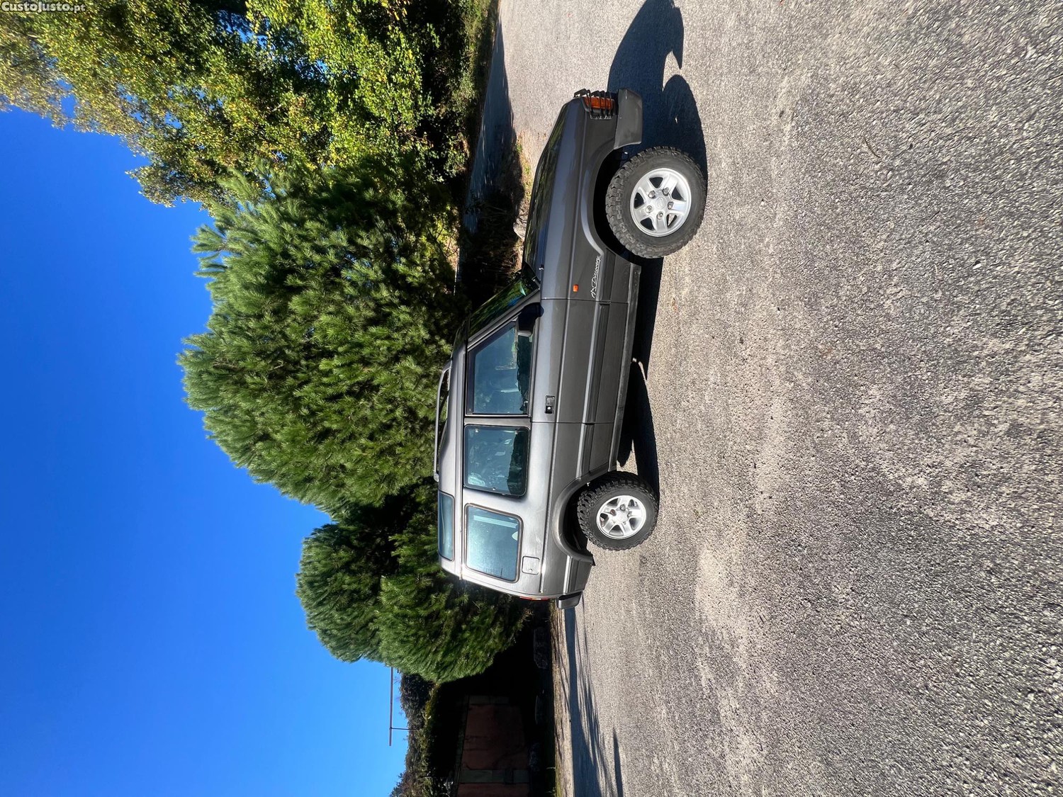 Land Rover Discovery 2.5 TDI — fotografia 3
