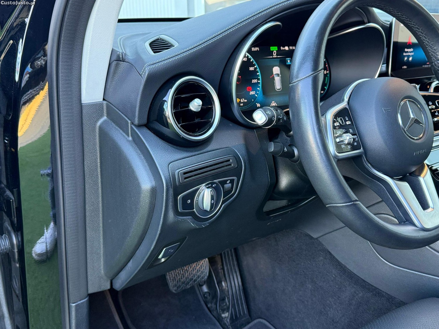 Mercedes-Benz GLC 300 de 4Matic 9G-TRONIC Exclusive — fotografia 16