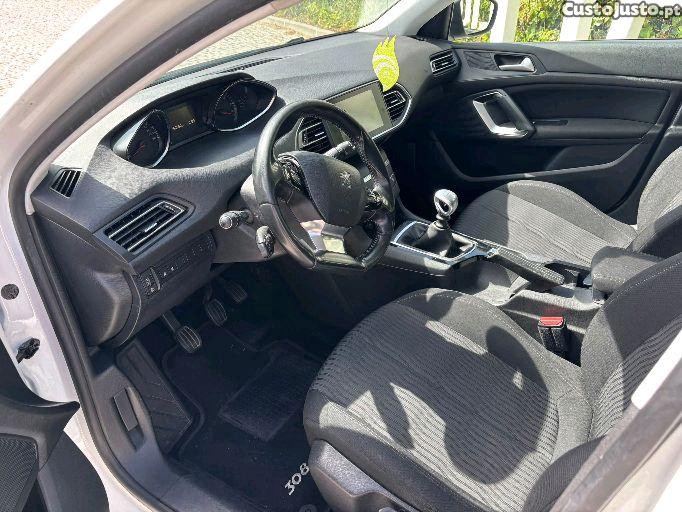 Peugeot 308 HDI — fotografia 2
