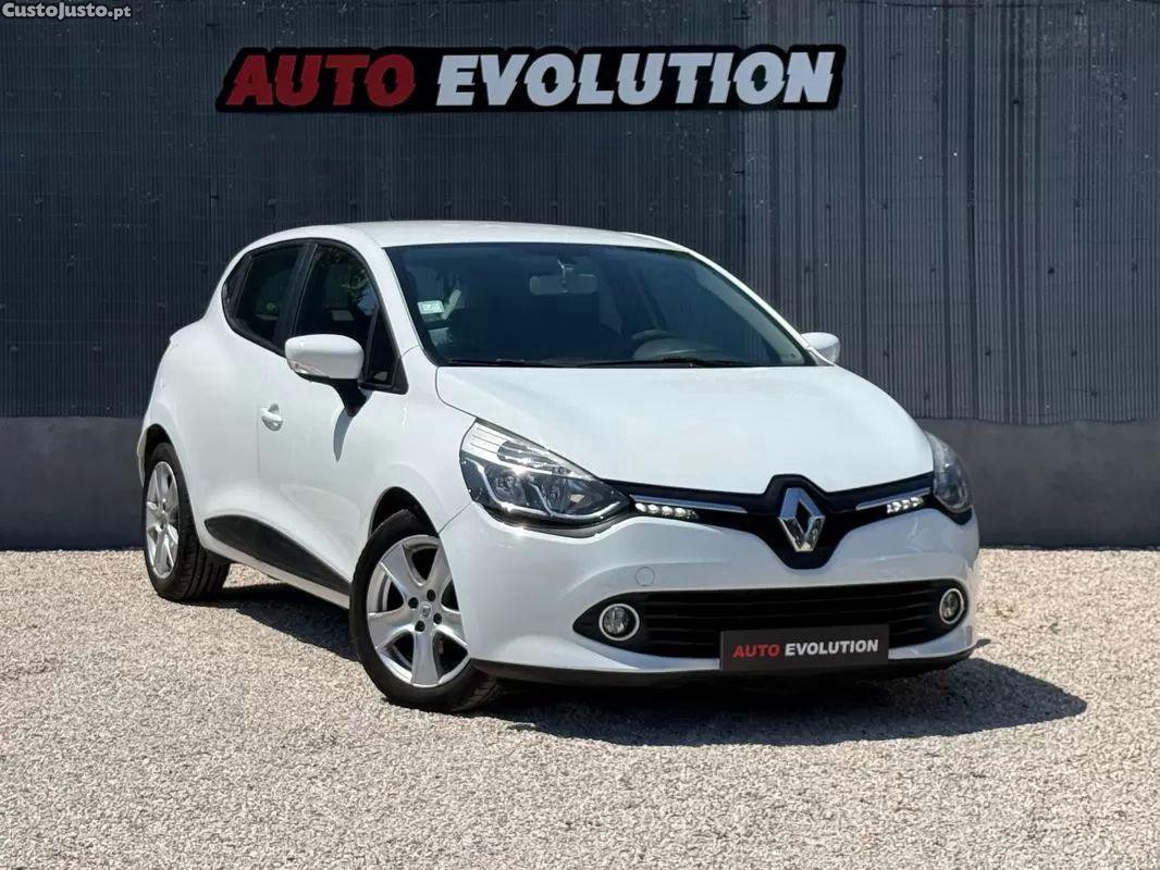 Renault Clio 0.9 tce dynamique s — fotografia 9