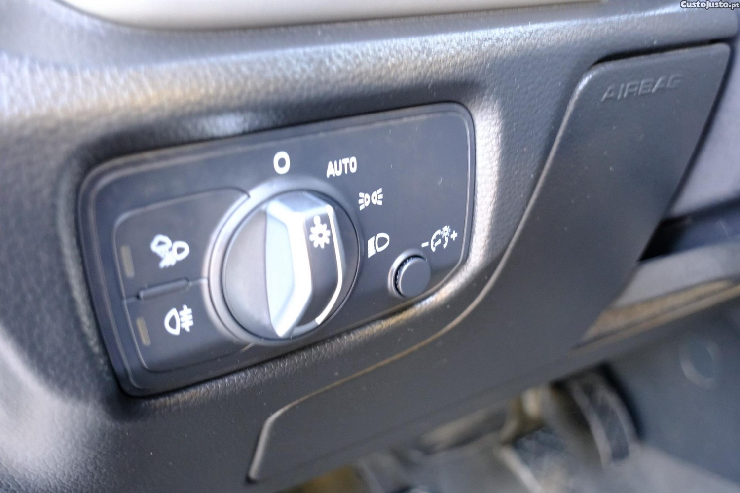 Audi A3 Limousine 1.6 TDI Design — fotografia 4