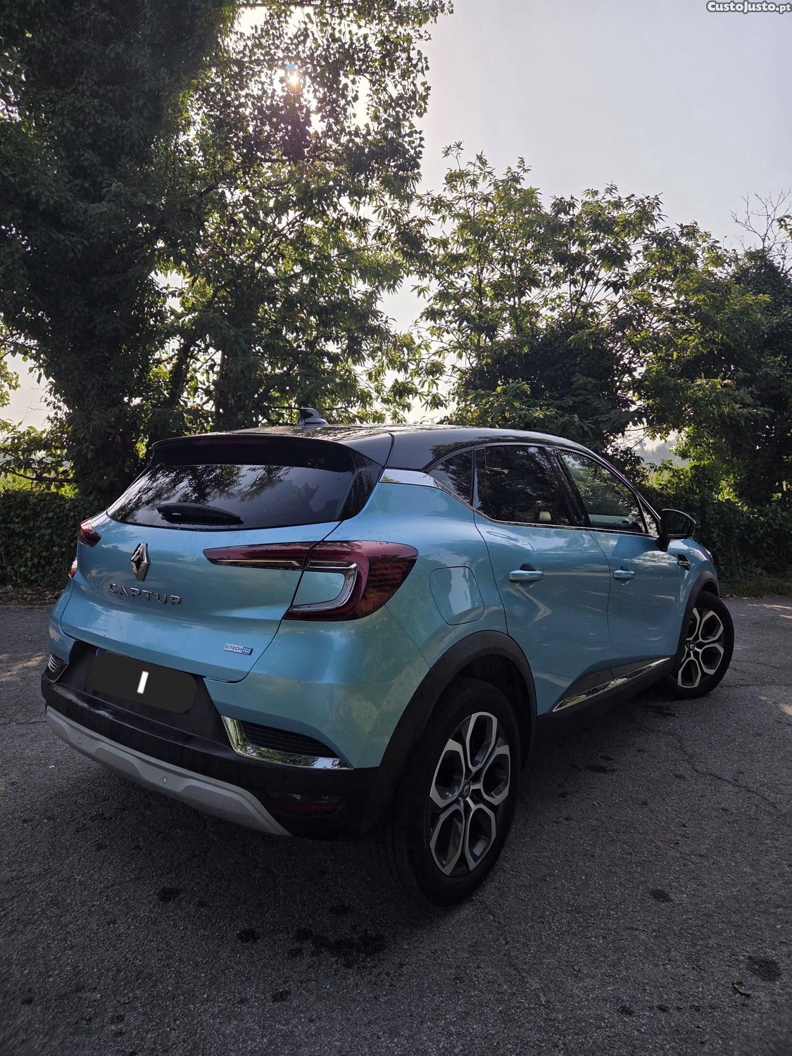 Renault Captur 1.6 E-Tech Full Hybrid Techno — fotografia 8