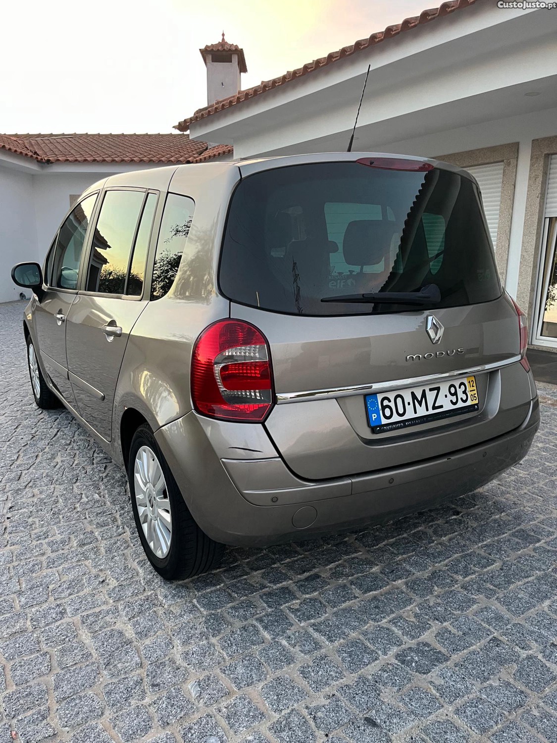 Renault Modus 1.5 dci — photo 4