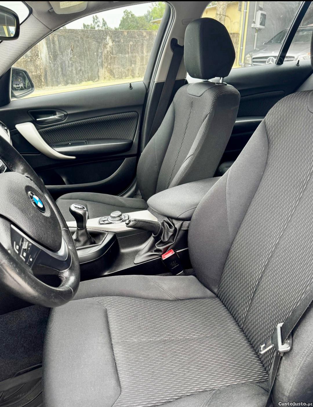 BMW 116 LCI — fotografia 4