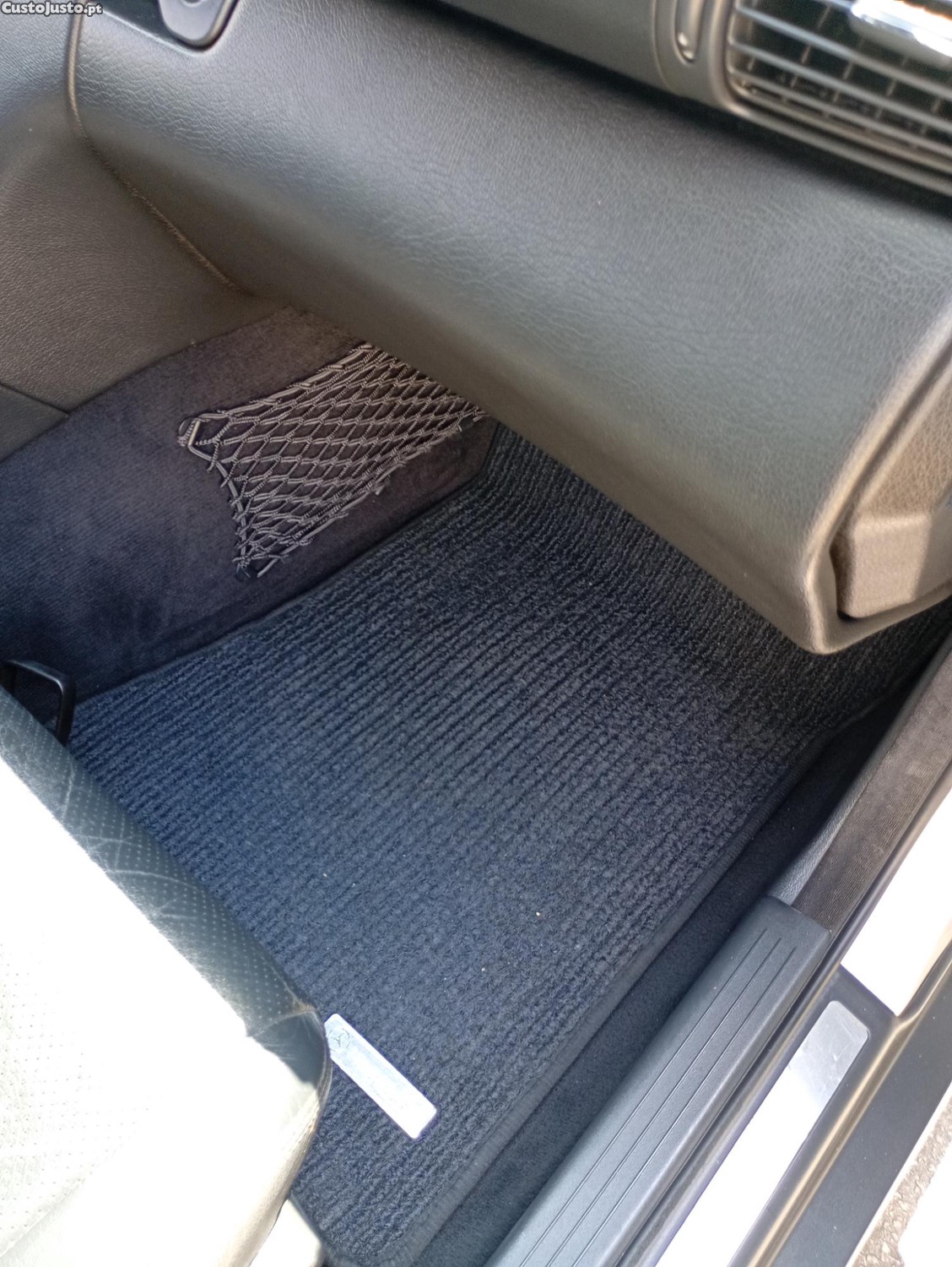 Mercedes-Benz C 220 Avantggarde — fotografia 4