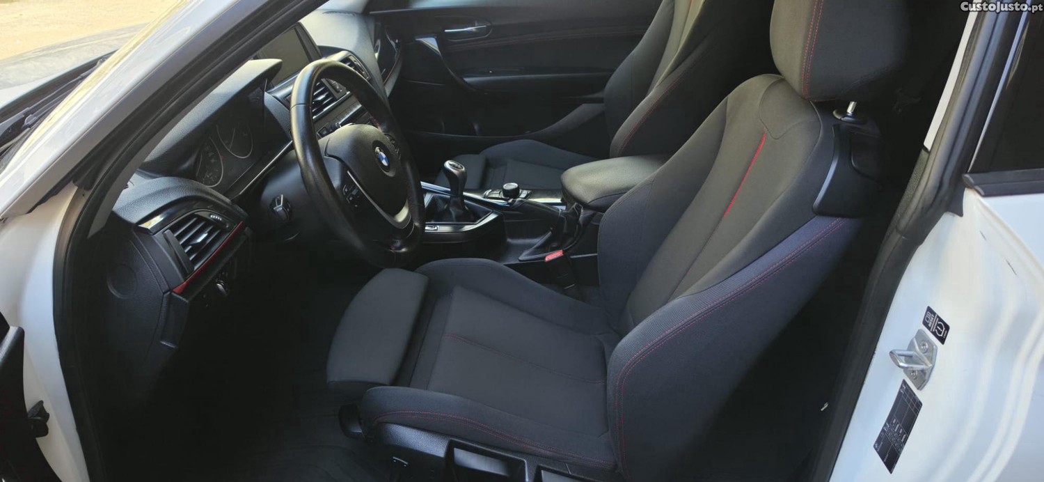 BMW 116 D Sport Line Nacional — fotografia 5