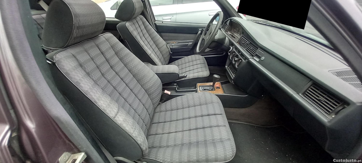 Mercedes-Benz 190 D — fotografia 11