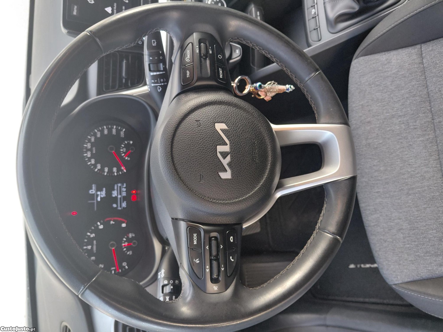 Kia Stonic Dynamic 1.2 — fotografia 5