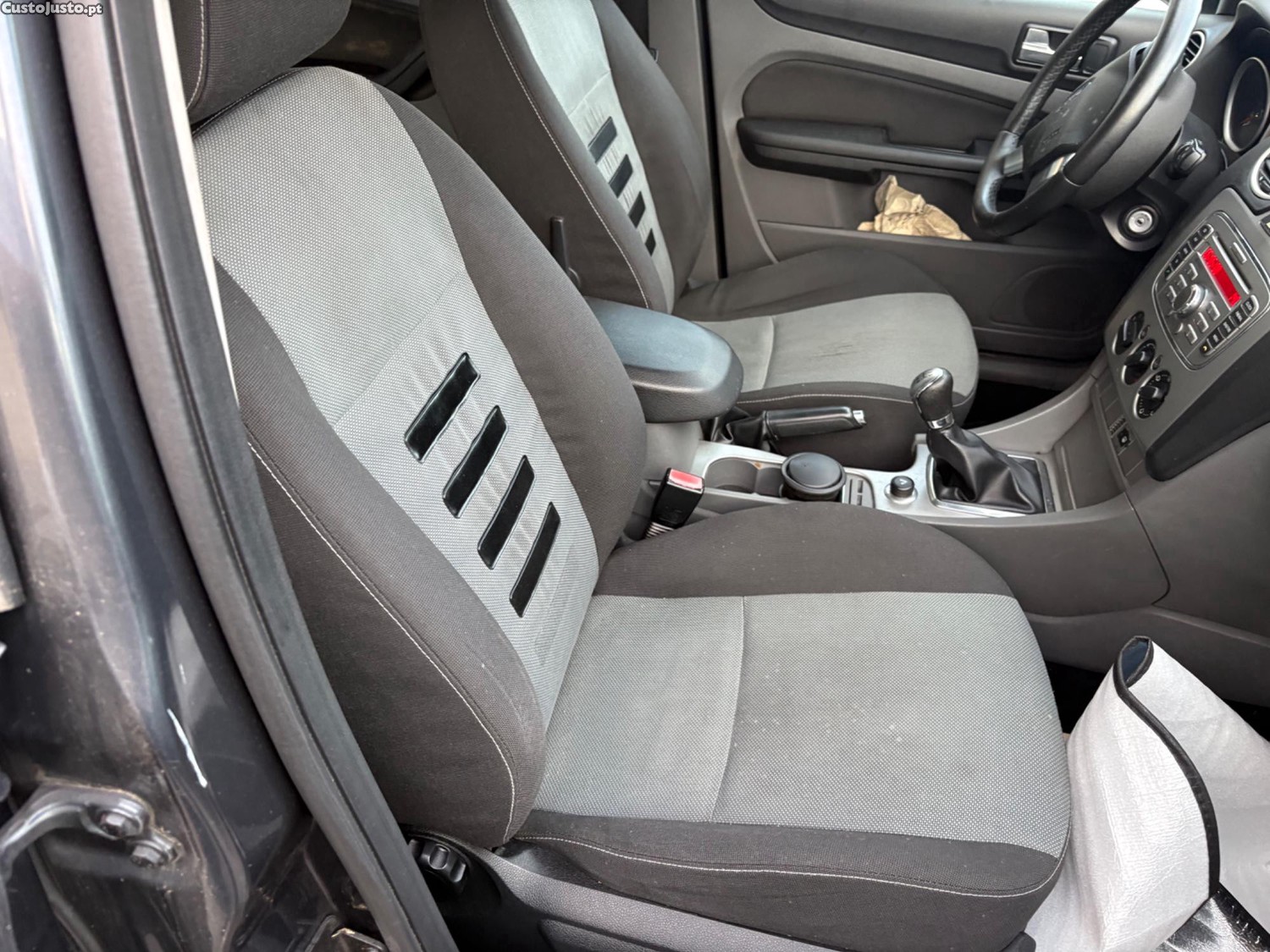 Ford Focus 1.6 -HDI — photo 5