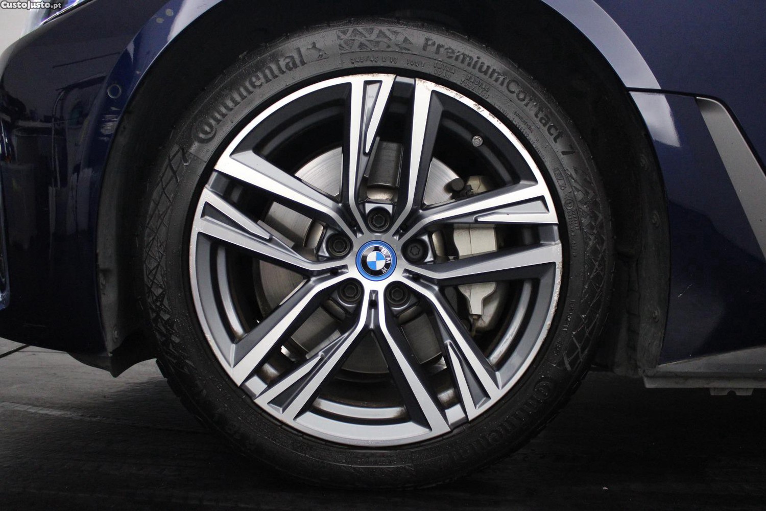 BMW i4 G26 40 E DRIVE 83.9 kWh (AUTO) — fotografia 4