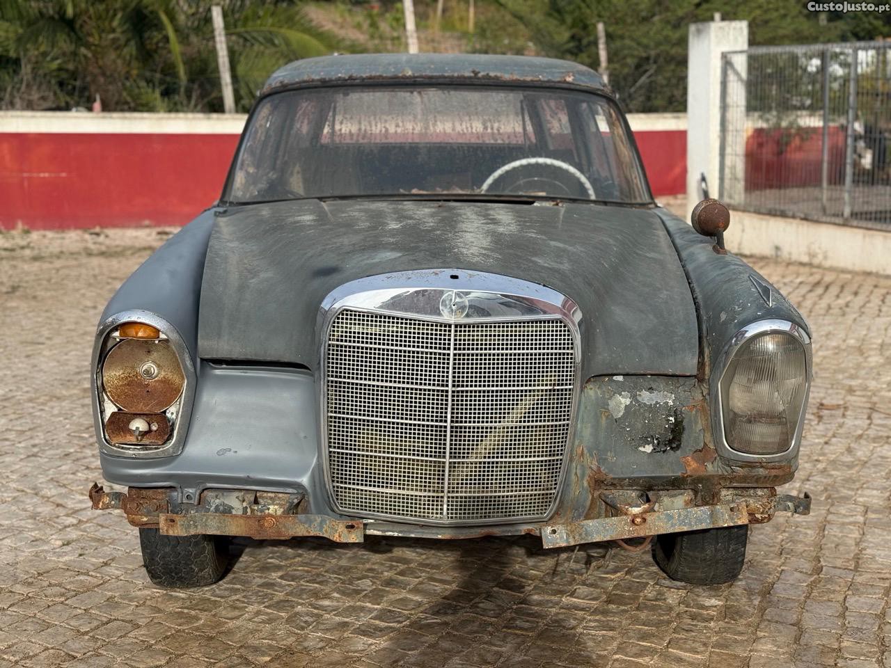 Mercedes-Benz 220 SEb Coupé   1962 | Transformação Funerária — photo 2