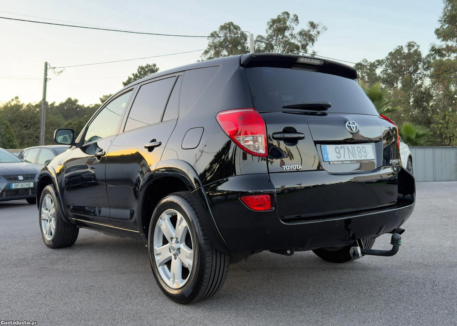 Toyota RAV4 2.2 D-4D X — fotografia 23