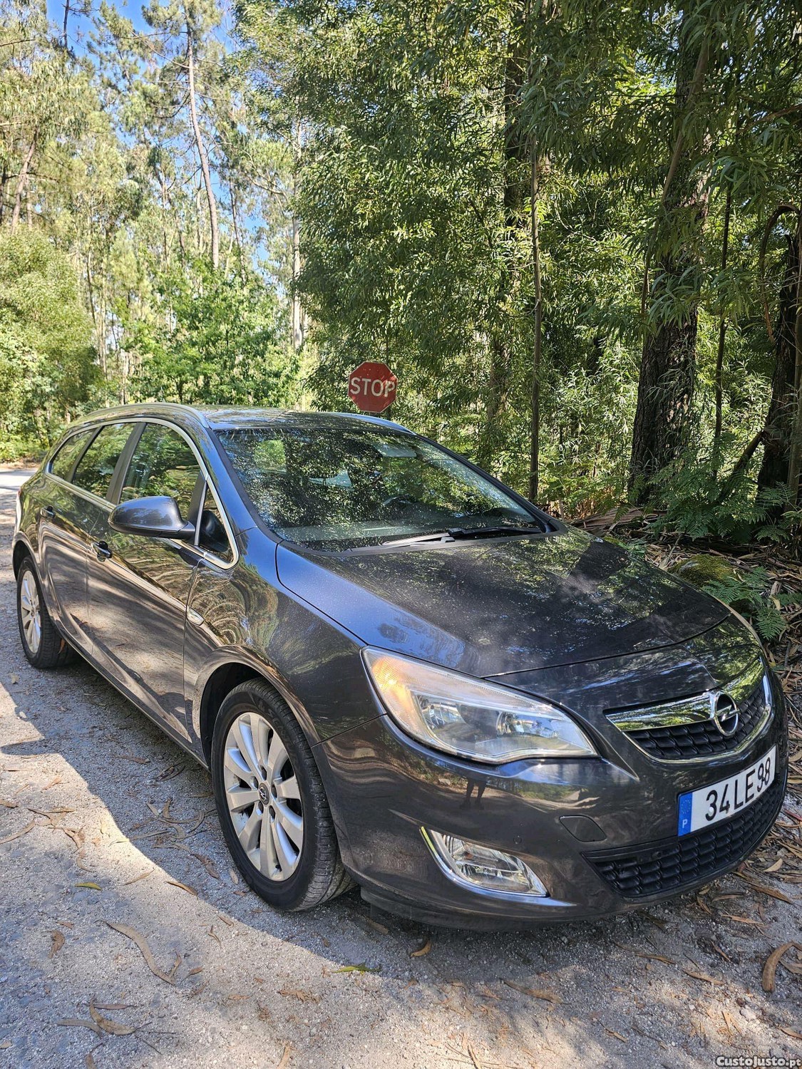 Opel Astra 1.7cdti 125cv pintura e interior novos — fotografia 10