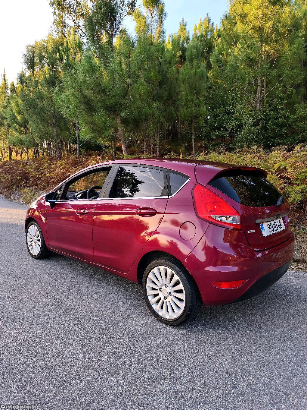 Ford Fiesta 1.6tdci — photo 4