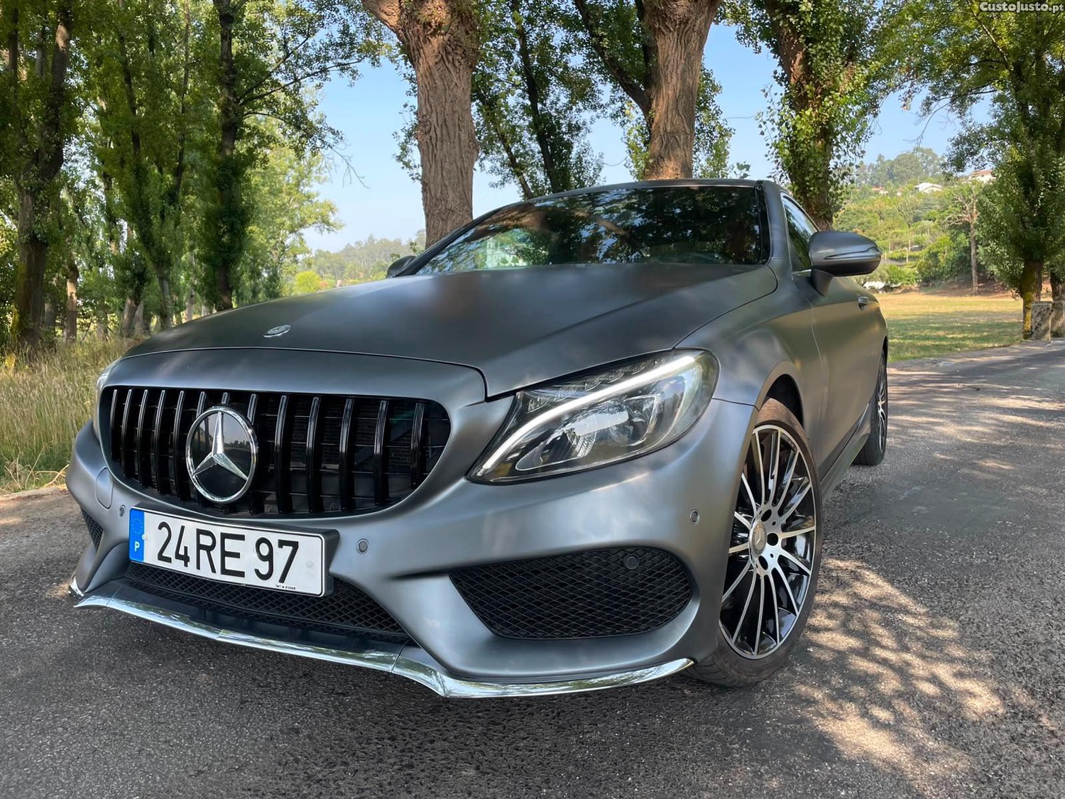 Mercedes-Benz C 250 D COUPE AMG LINE — fotografia 7
