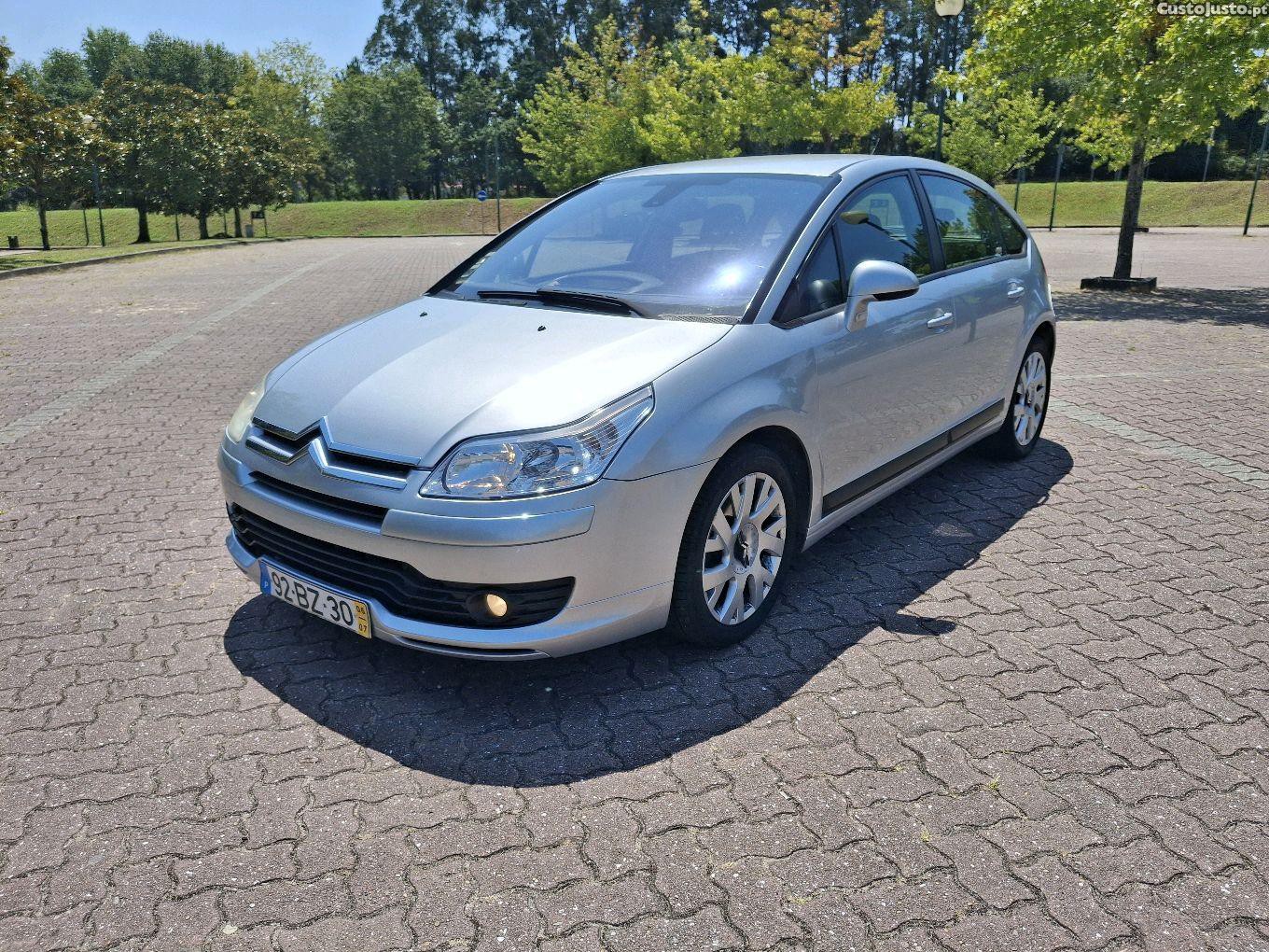 Citroën C4 1.6 HDI 110CV — fotografia 11