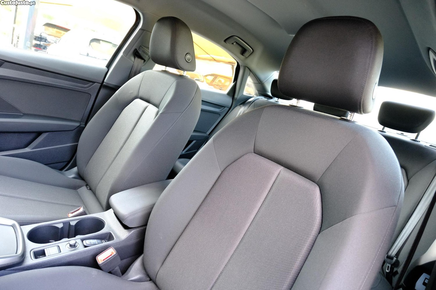 Audi A3 Limousine 30 TFSI Advanced — fotografia 18