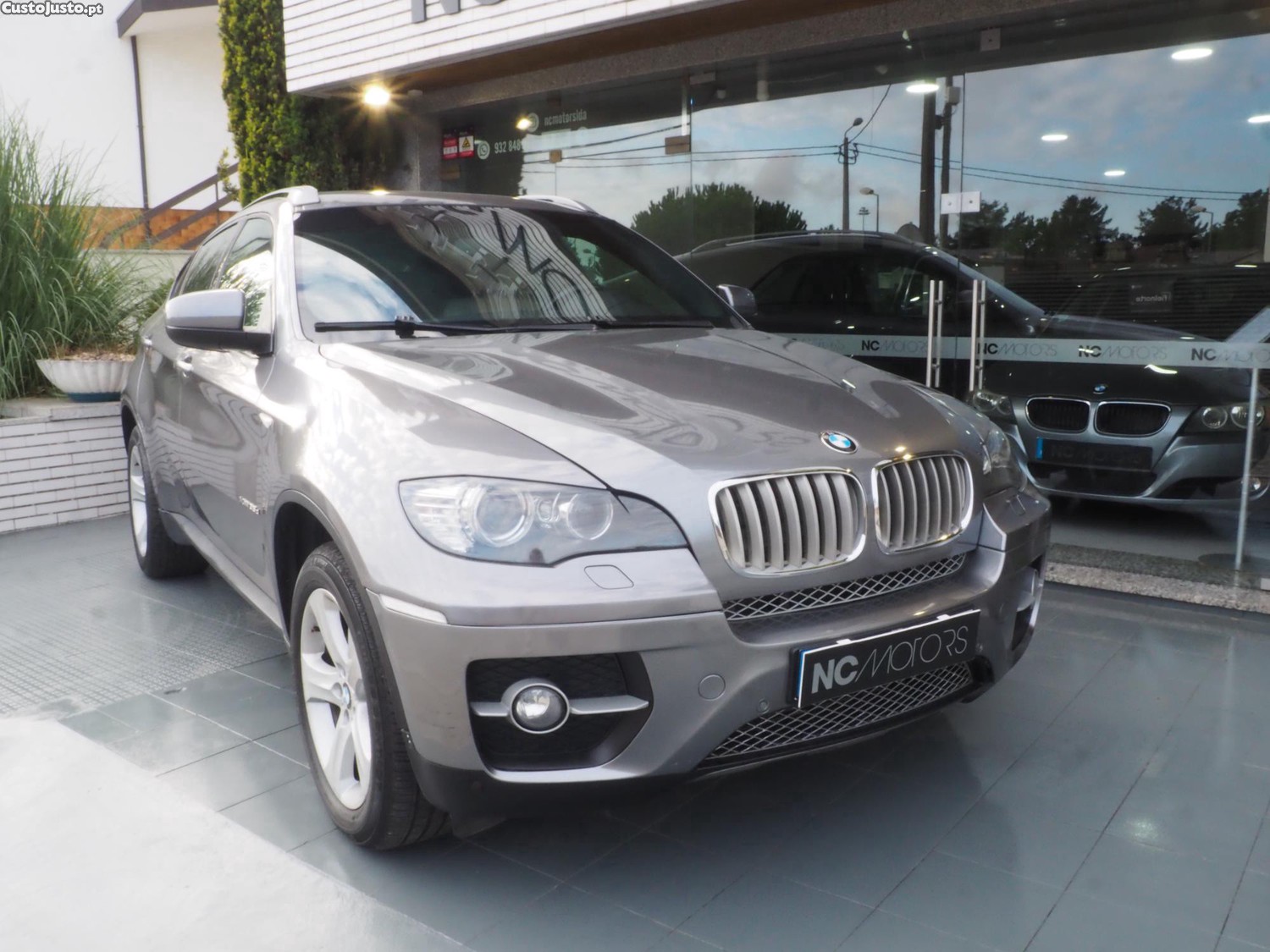 BMW X6 35 d xDrive — fotografia 11