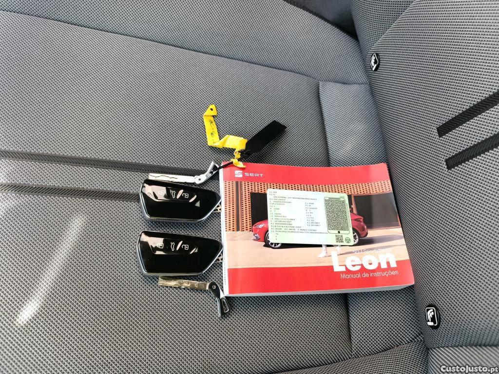SEAT Leon ST 2.0 TDI Style — fotografia 8