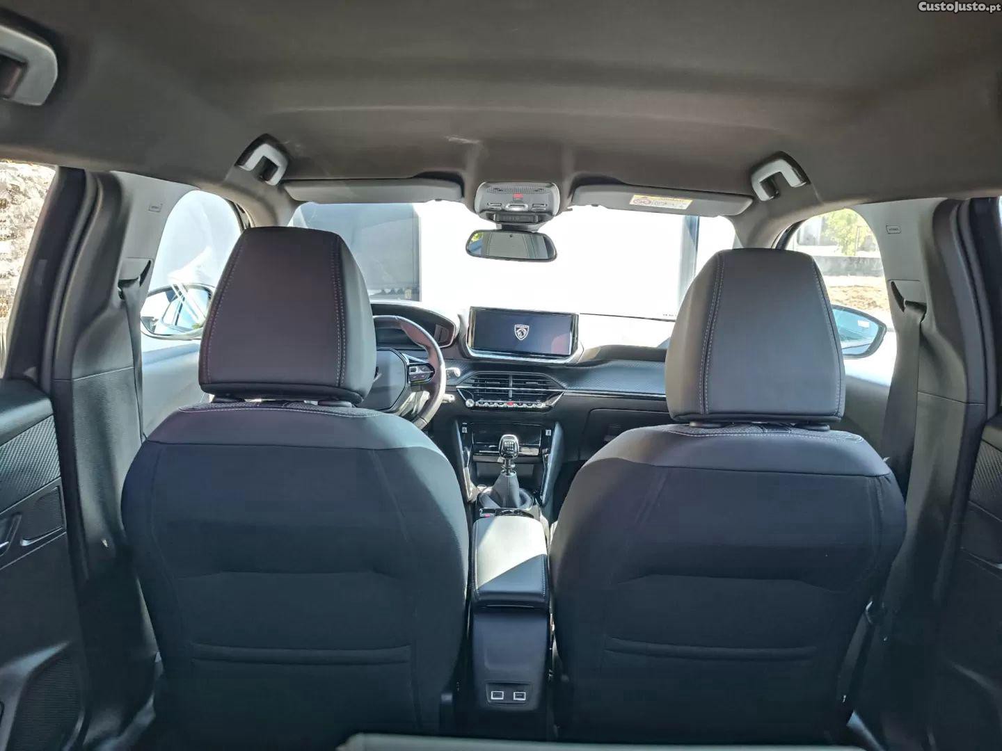 Peugeot 2008 1.2 puretech allure — fotografia 5