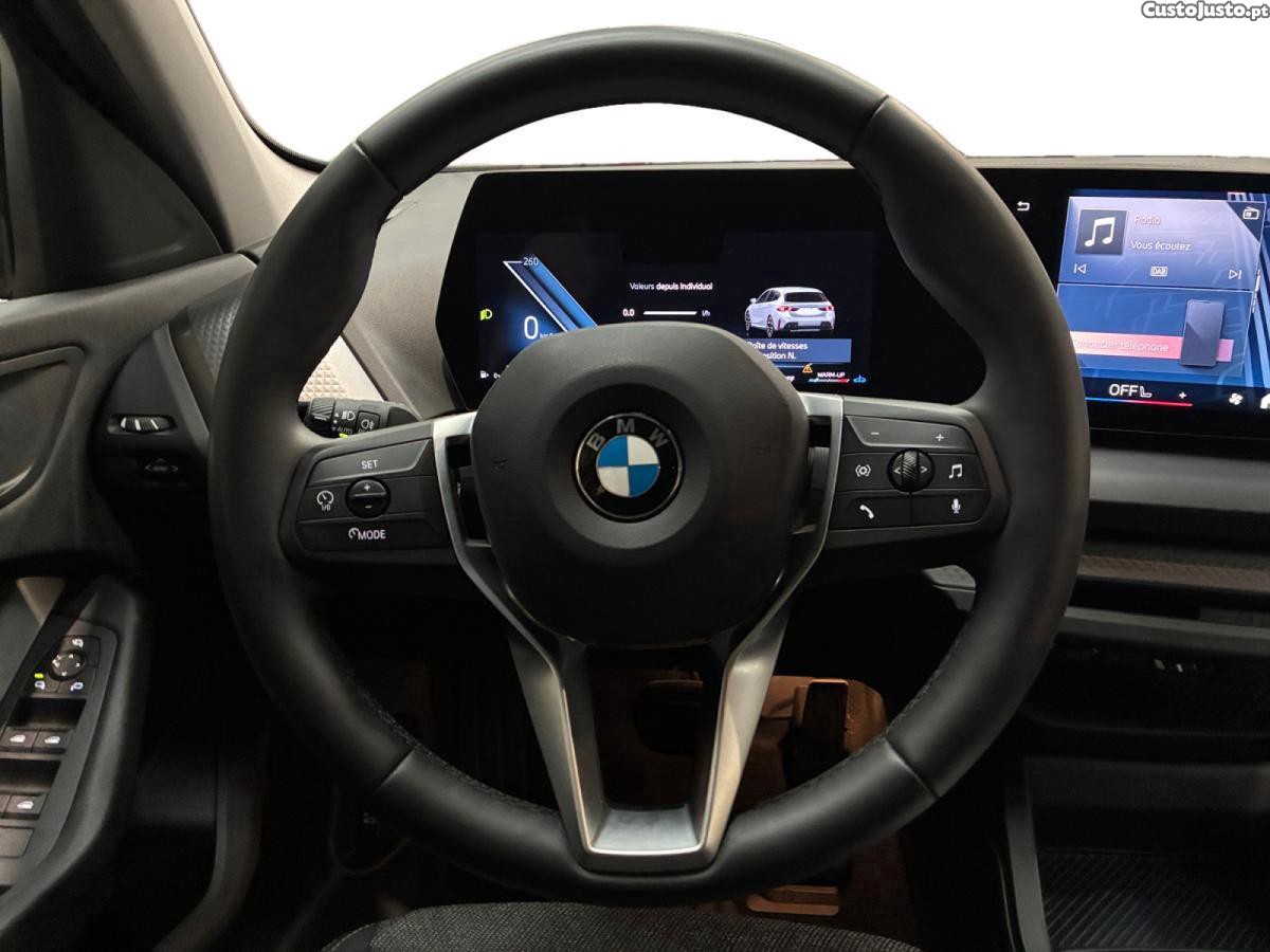 BMW 116 Pack Desportivo M — fotografia 5