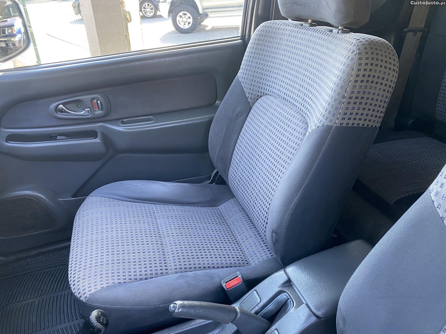 Mitsubishi L200 Strakar — fotografia 4