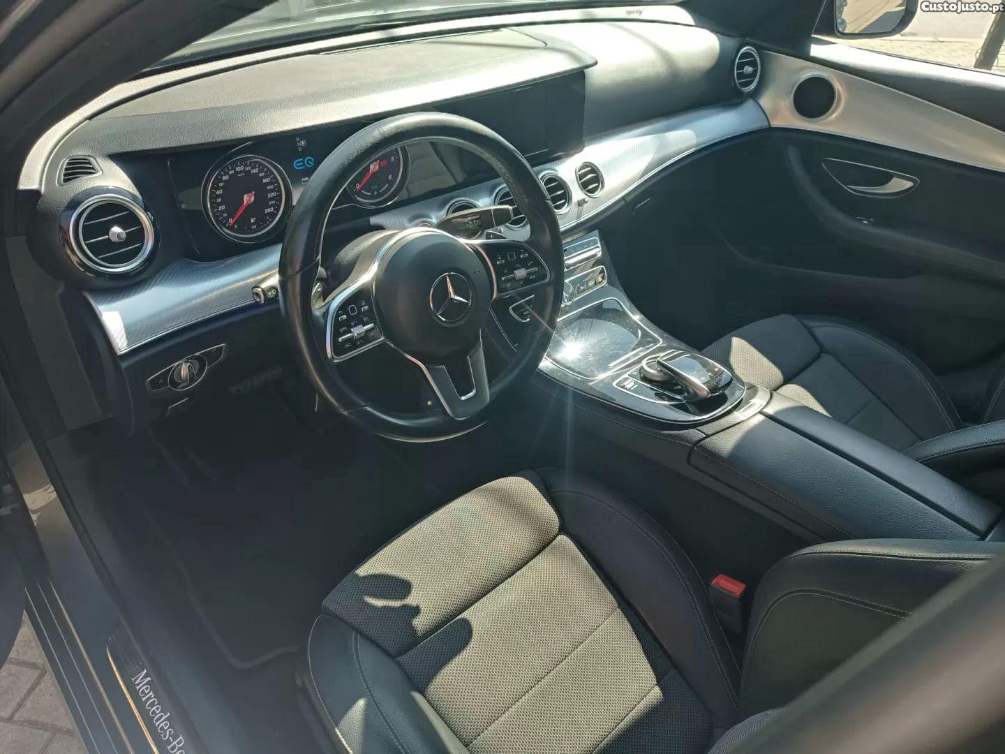 Mercedes-Benz E 300 De avantgarde — fotografia 12