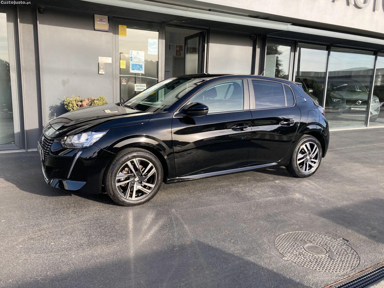 Peugeot 208 1.2 PureTech Allure — photo 5