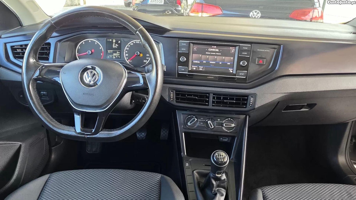 Volkswagen Polo 1.0 trendline — fotografia 12