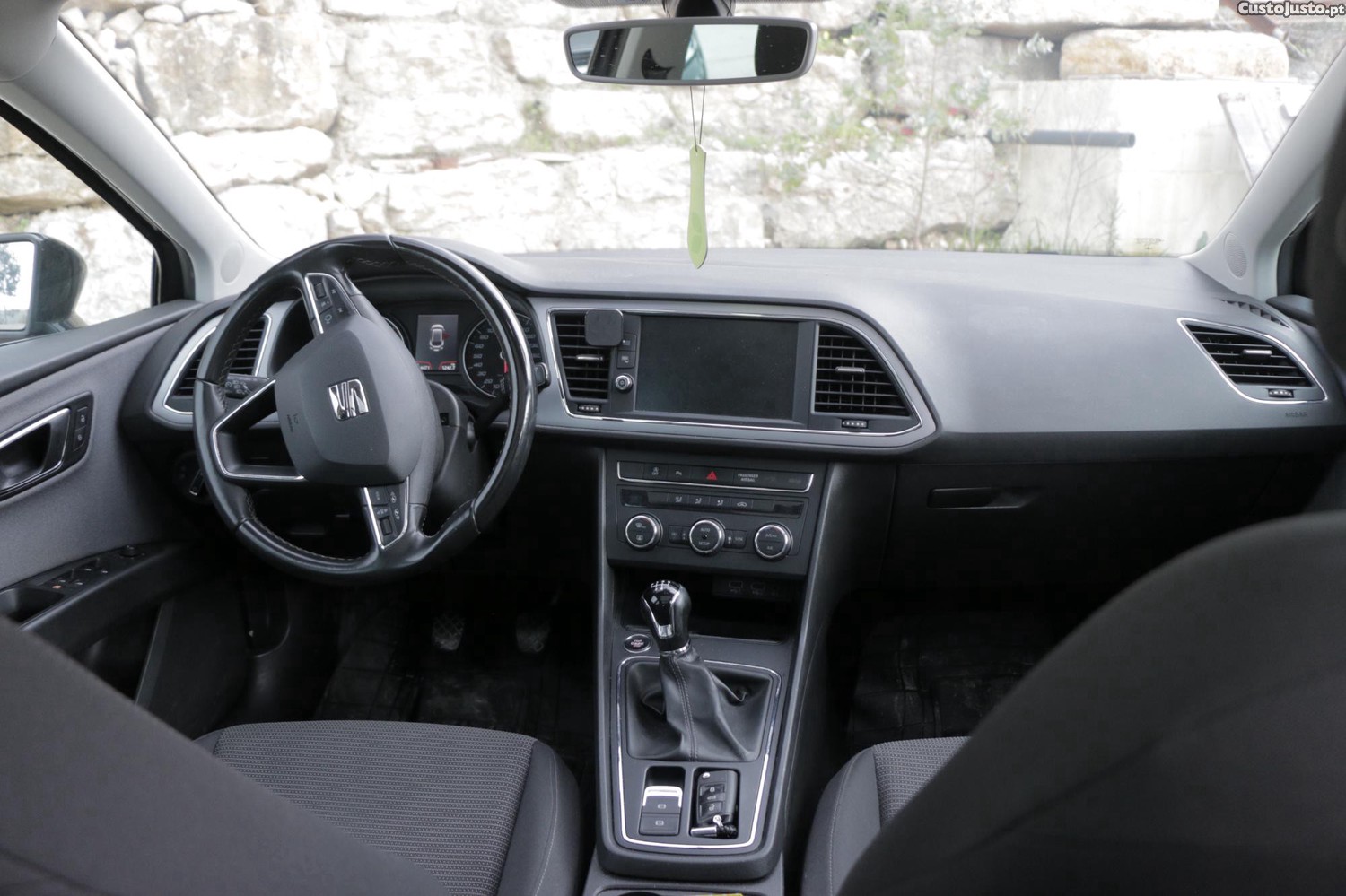 SEAT Leon Sportstourer — fotografia 4