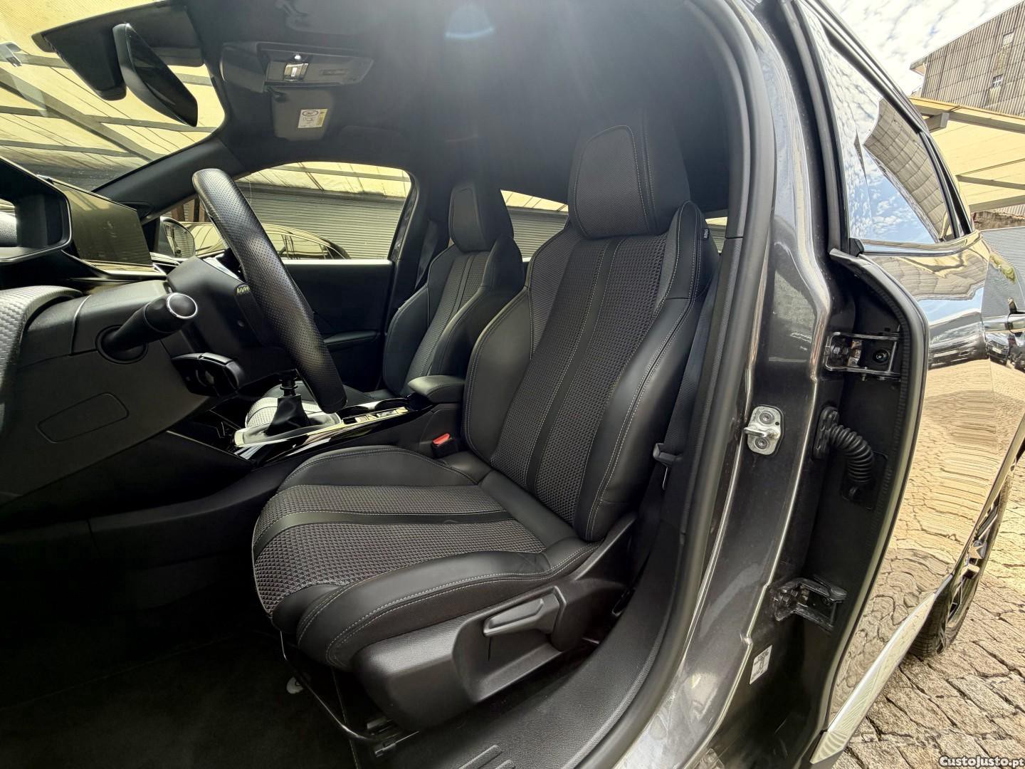 Peugeot 2008 1.5 BlueHDi GT — fotografia 5