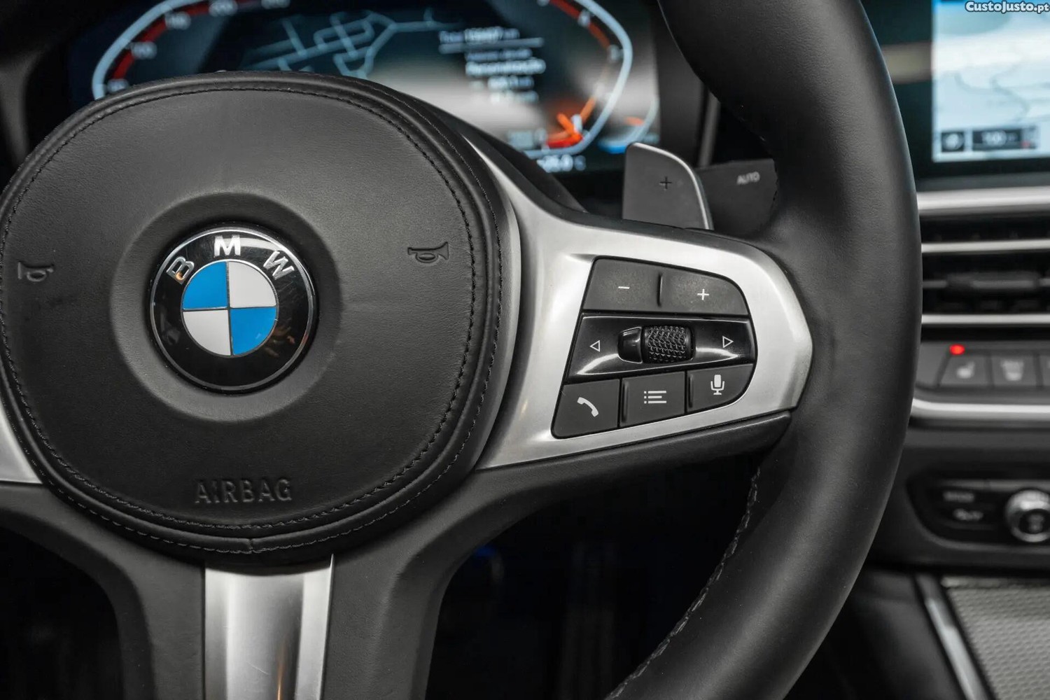 BMW 330 i Aut. M Sport — fotografia 15