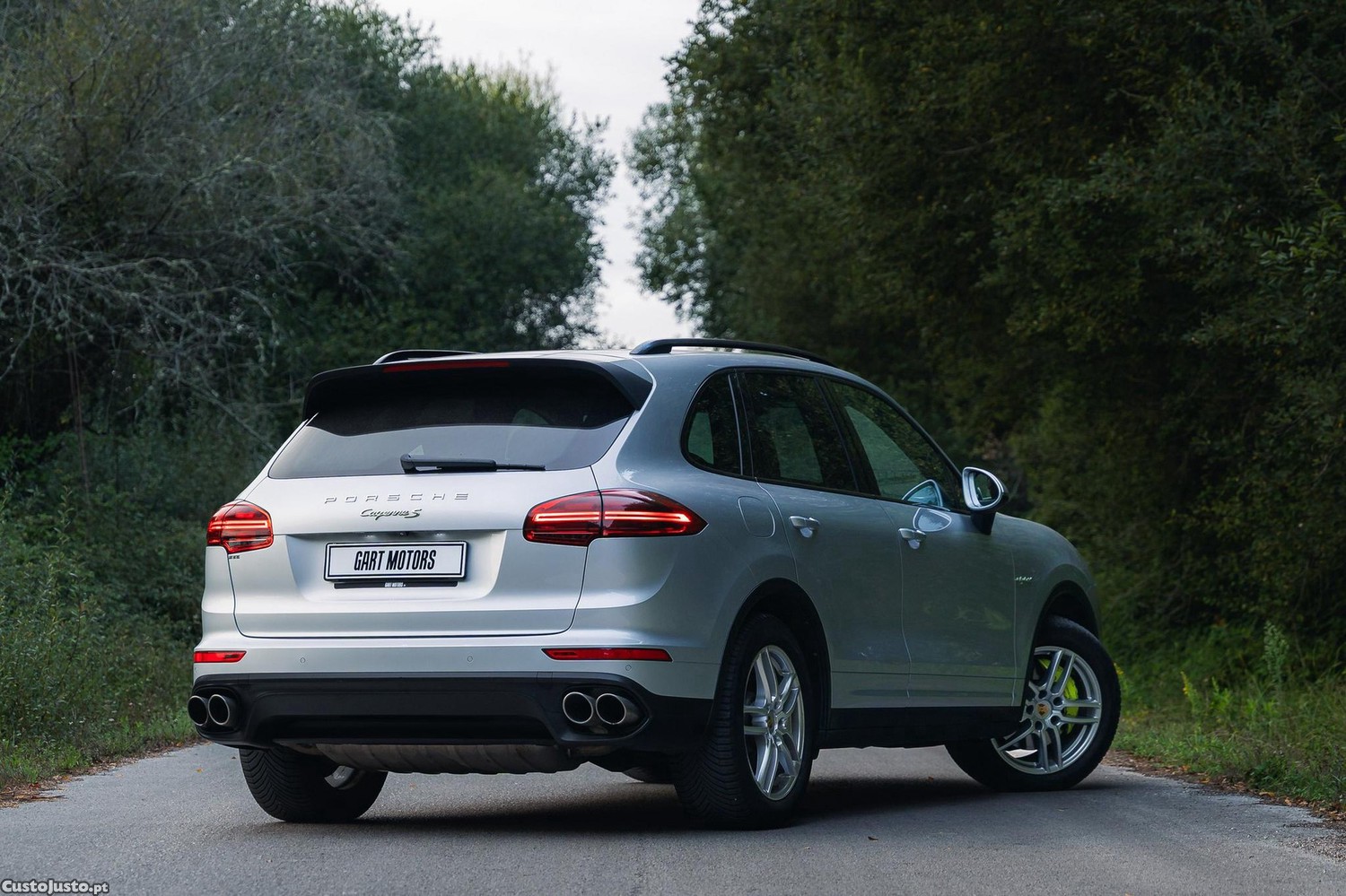 Porsche Cayenne S E-Hybrid — fotografia 12